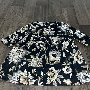 Toddler girls Old Navy floral baby doll like sweater dress